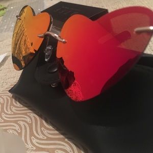 Diff sunglasses and blue light blocking glasses